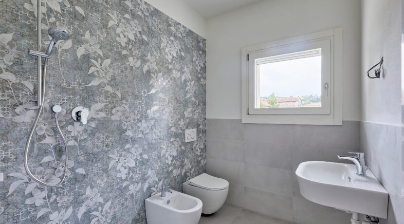 3-2_bagno_3701_HDR